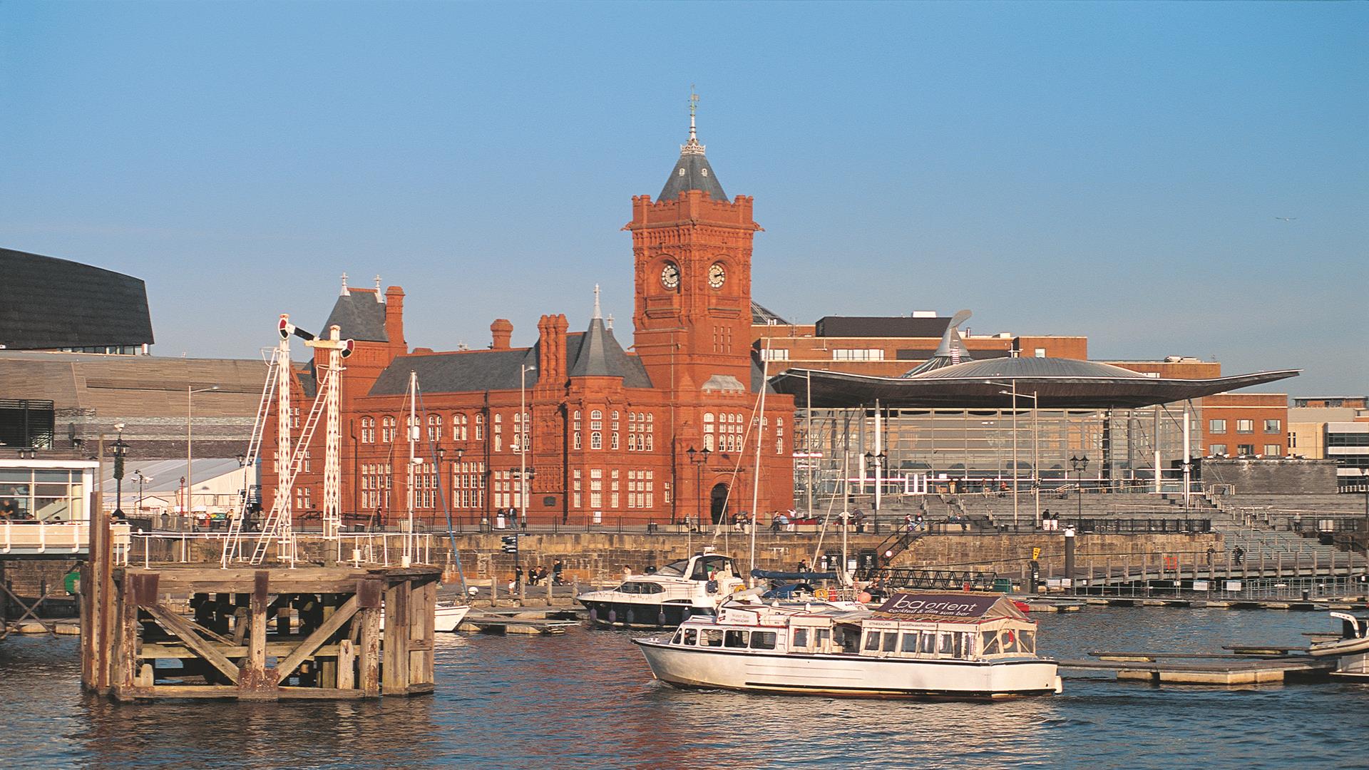 cardiff tours